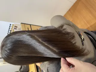 セミロング 髪質改善 suzukiのヘアスタイル