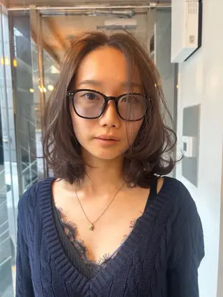 ショート カラー momona english okのヘアスタイル