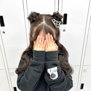 ロング ヘアアレンジ ヘアメ🎀ハイトーン 🩵エクステ🪄しほのヘアスタイル