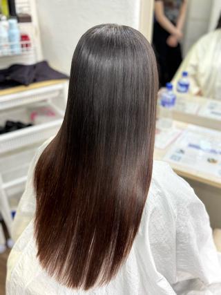 ロング GLOSS 心斎橋 山上のヘアスタイル