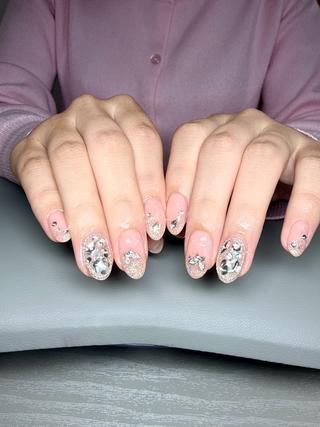 ネイル I pinknail 韓国風·持ち込み専門のネイルデザイン