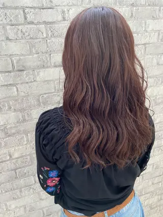 ミディアム カラー Oopsレイヤー 加藤澄都のヘアスタイル