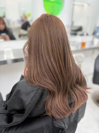ロング 艶髪ハイトーンカラー 渋谷🎀ririkaのヘアスタイル