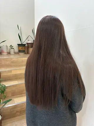 ロング カラー 鳥居 零菜のヘアスタイル