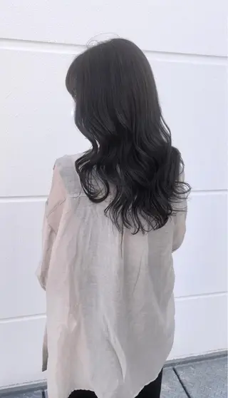 ロング カラー クドウレイ fifth神南のヘアスタイル