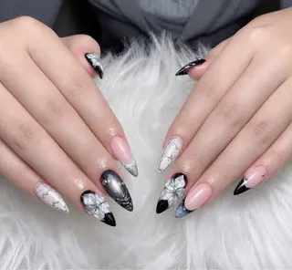 ネイル Lenie Nail Salonのネイルデザイン