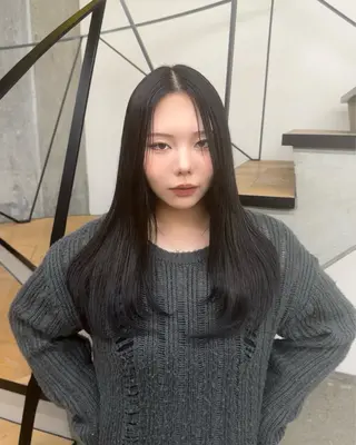 カラー 小野寺 彩圭のヘアスタイル