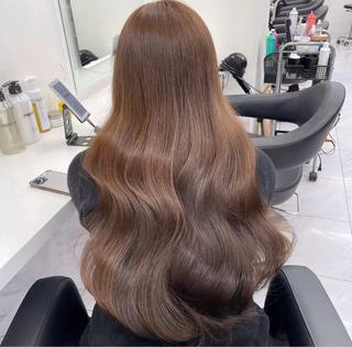 ロング 赤みなしベージュ🤎 韓国レイヤー🤎横浜のヘアスタイル