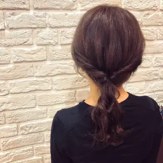 セミロング ヘアアレンジ 反橋 聖のヘアスタイル