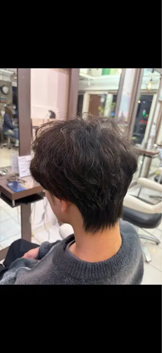 パーマ バウハウスヘア ひなのヘアスタイル