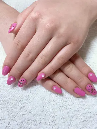 ネイル レイレア ネイルルームのネイルデザイン