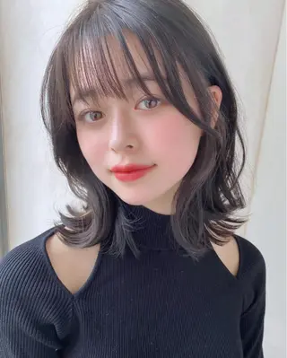 ミディアム 似合わせレイヤー モテカラー🤍三科のヘアスタイル