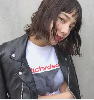 ミディアム 透明感カラー🌿ボブ ✨飛田 ケイのヘアスタイル