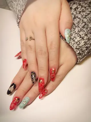ロング ネイル Petite Cannelleのネイルデザイン