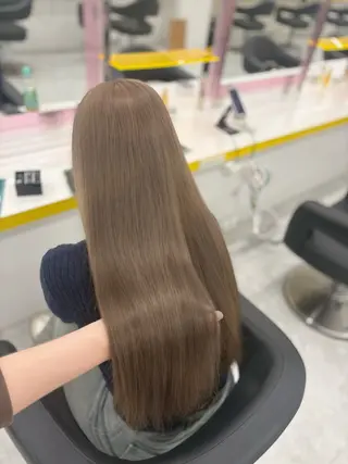 ロング カラー ベージュ×レイヤー 🤎横浜/miu🤎のヘアスタイル