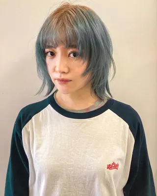 ミディアム 🐈三毛猫ローライト ・mixカラー🐈のヘアスタイル