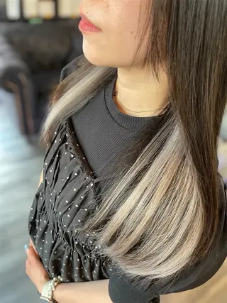 セミロング ハイトーン特化✴︎ KIRAスズキタクヤのヘアスタイル
