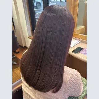 セミロング カラー shiori🎀 / 透明感カラーのヘアスタイル