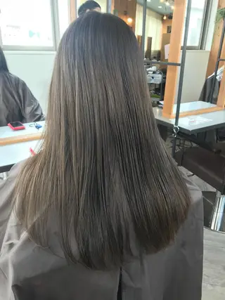 ミディアム 豊中駅3分eha レッスンモデルのヘアスタイル