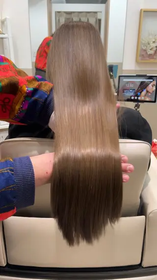 ロング カラー ulu+sia/ 神戸本格派髪質改善のヘアスタイル