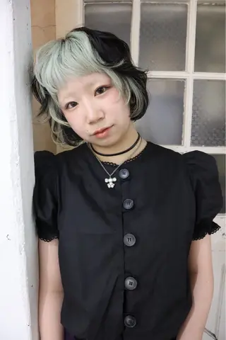 ショート カラー ヘアアレンジ 小森 梨華のヘアスタイル