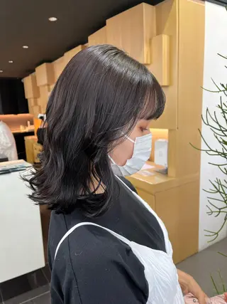 ミディアム カラー 海外girl🤎 透明感ベージュmaoのヘアスタイル