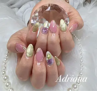 ネイル ADRIANA 大久保駅前徒歩2分のネイルデザイン