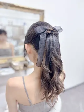 セミロング ヘアアレンジ ⭐︎moe 【ヘアメイク🧸】のヘアスタイル