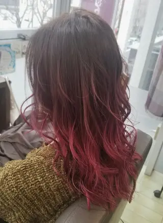 セミロング カラー ヘアアレンジ パピヨンロゼ 酸性/髪質改善のヘアスタイル