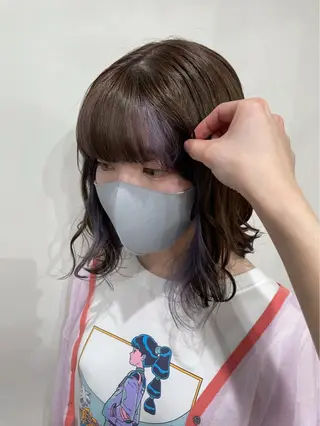 カラー white.梅田 デザインカラー🦄のヘアスタイル