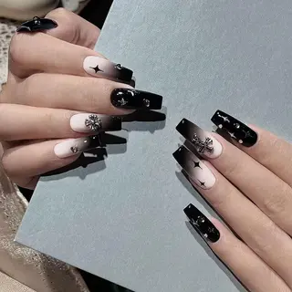 ネイル Queen‘s なんのネイルデザイン