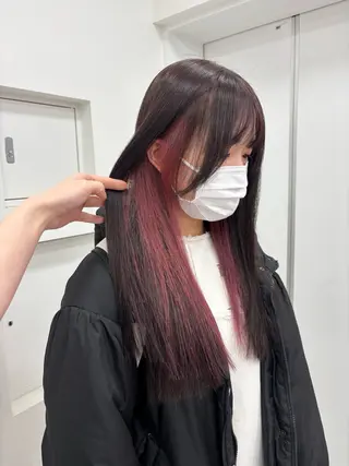 セミロング カラー 抜け感レイヤー︴ ニュアンスカラーのヘアスタイル