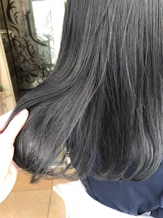 ミディアム カラー パーマ ヘアアレンジ メンズ キッズ ネイル マツエク・マツパ サロンドミルク 渋谷高比良のヘアスタイル