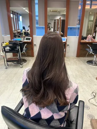 カラー 🎀透明感/レイヤ ー/Kotona🎀のヘアスタイル