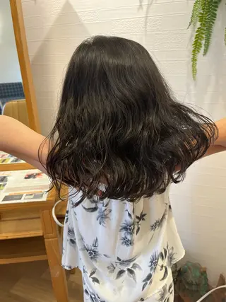ミディアム Greens Yokoのヘアスタイル