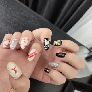 ネイル RUNWAY 　　のネイルデザイン