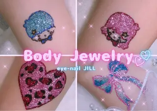 JILL sa-yaのネイルデザイン