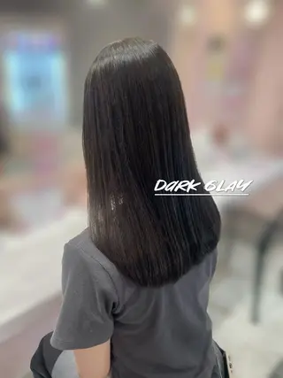 ロング 髪質改善／ハイトーン カラー AYAKAのヘアスタイル