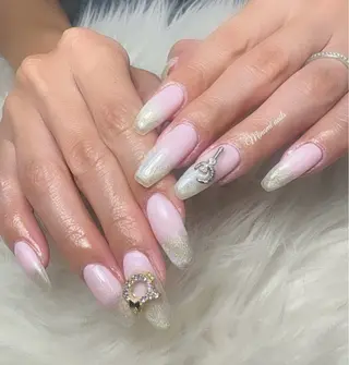 ネイル Minami Nailsのネイルデザイン