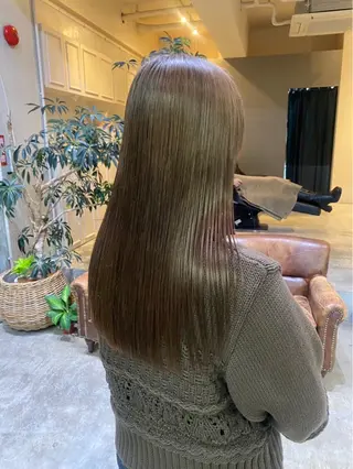 カラー 透明感カラー yuiのヘアスタイル