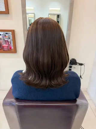 ミディアム 林 莉瑠のヘアスタイル