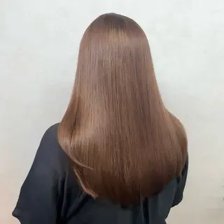 ロング 井上 彩加のヘアスタイル