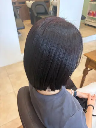 ショート カラー おとは 透明感ツヤカラー🧸のヘアスタイル