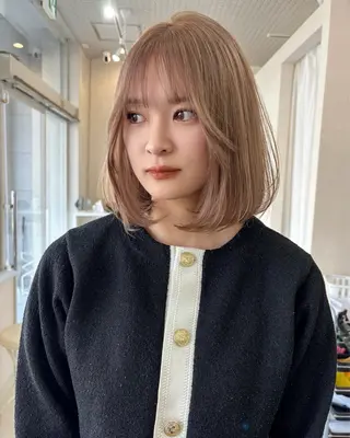 ミディアム カラー mir MIYUのヘアスタイル