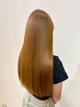 カラー 杉森 蘭琉のヘアスタイル