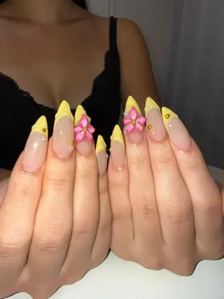 セミロング RIHO NAILのネイルデザイン