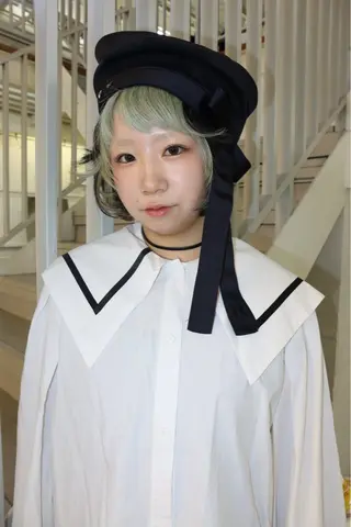 ミディアム カラー ヘアアレンジ 小森 梨華のヘアスタイル