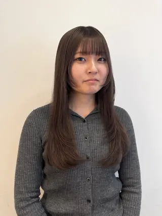 ロング she. noaのヘアスタイル