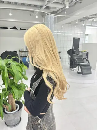 セミロング 🎗副店長/井上 竜 ブリーチ指名No.1のヘアスタイル