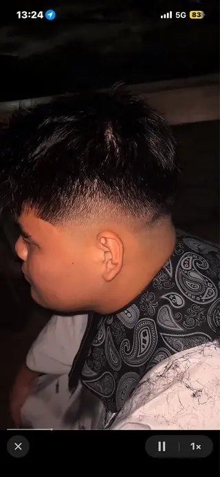 ショート メンズ 清藤 友希のヘアスタイル